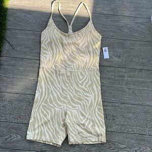 Old navy zebra print one piece athletic size xs